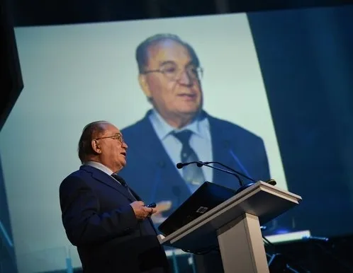 Афиша трансляции Лекция ректора МГУ на фестивале NAUKA +0