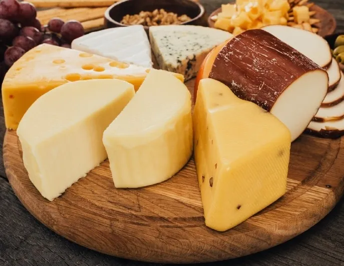 Афиша трансляции Экскурсия Игоря Куна по фестивалю сыра на ВДНХ