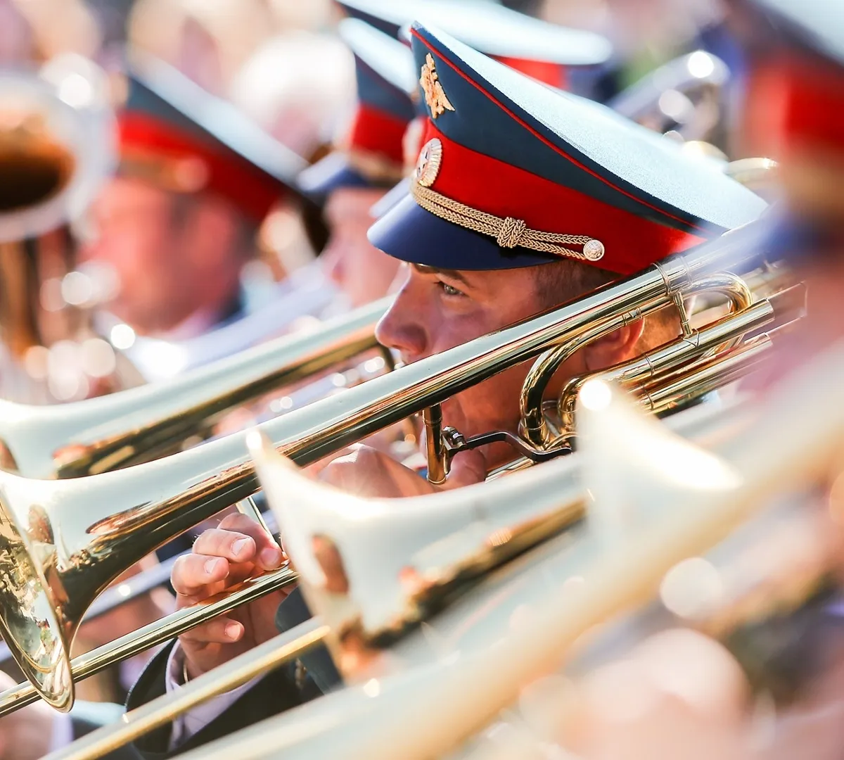 Афиша трансляции Как выпускной проходит у офицеров