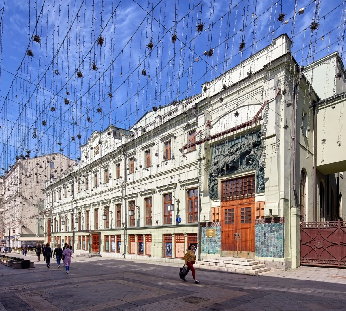 Афиша трансляции Открытие выставки к 125-летию МХТ в Новом Манеже