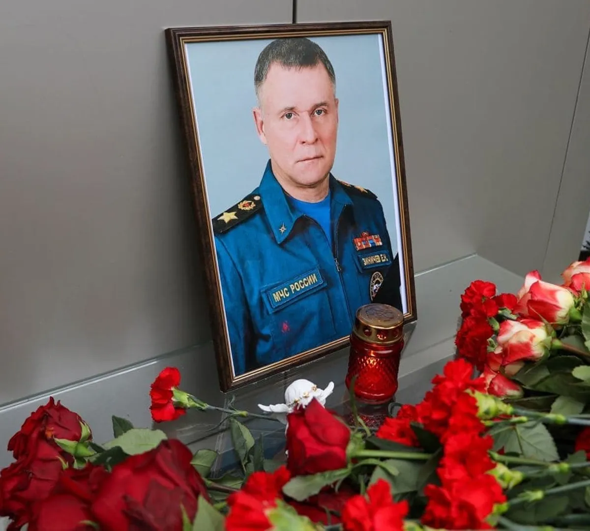 Афиша трансляции Прощание с главой МЧС России Евгением Зиничевым