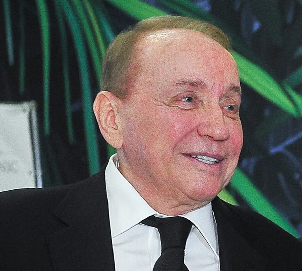 Афиша трансляции Прощание с Александром Масляковым