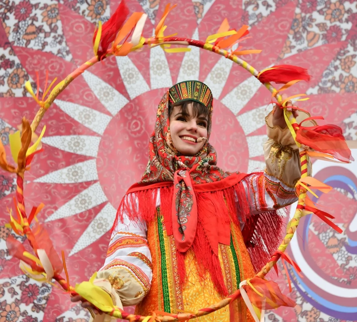 Афиша трансляции Масленица в Камергерском переулке