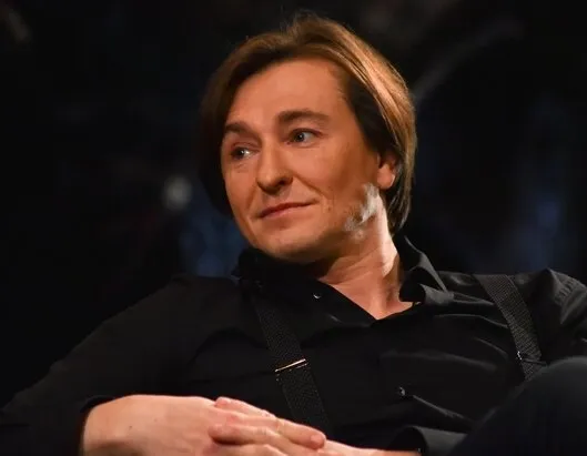 Афиша трансляции Творческая встреча с Сергеем Безруковым