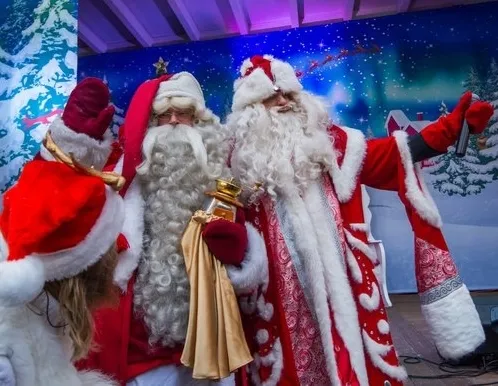 Афиша трансляции Межнациональный фестиваль Дедов Морозов на ВДНХ