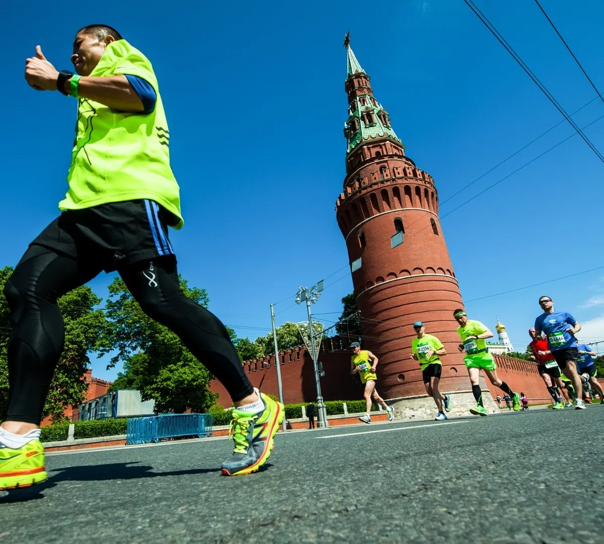 Афиша трансляции Как проходит крупнейший в России забег