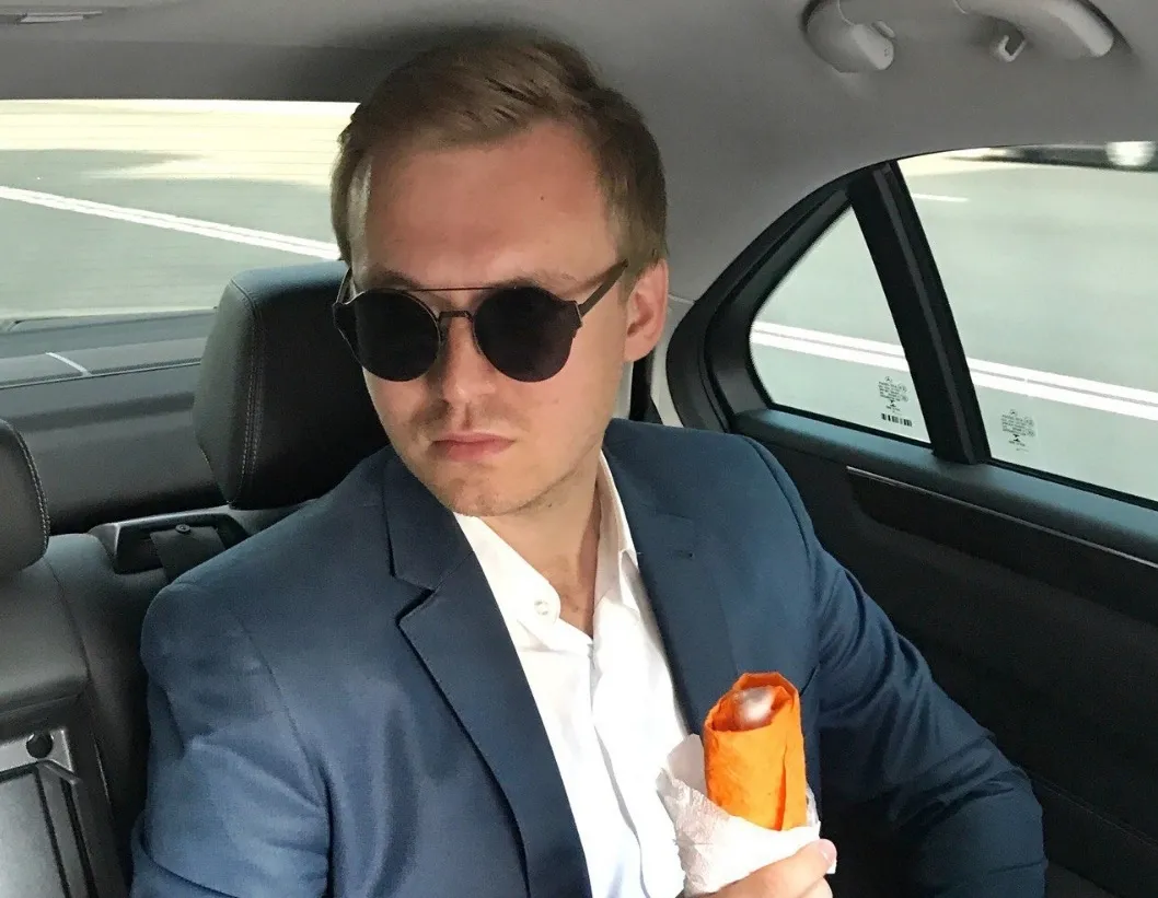 Афиша трансляции Как заработать миллионы на экспериментах с хайпом