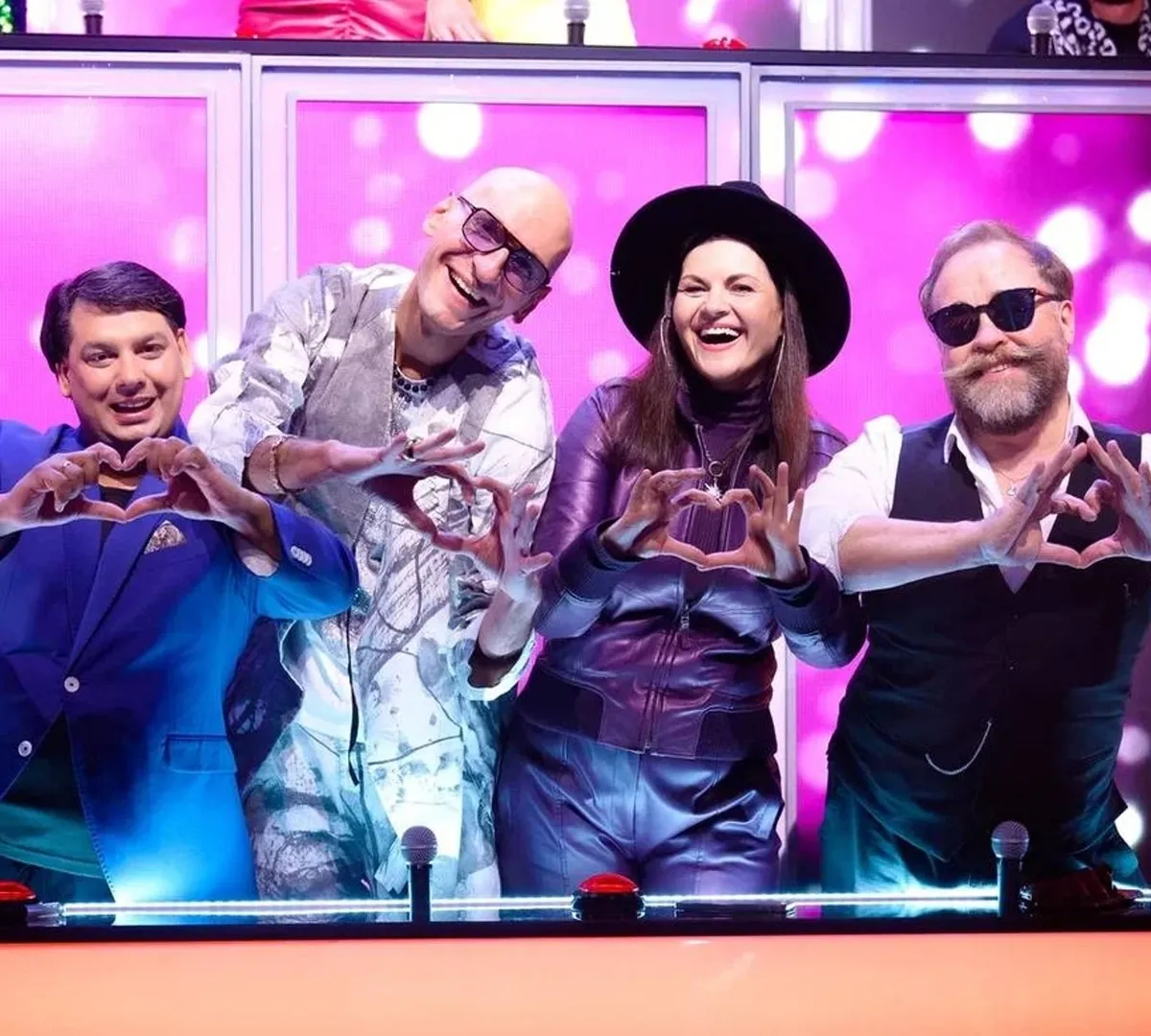 Афиша трансляции Закулисье третьего выпуска шоу "Ну-ка, все вместе! Хором!"