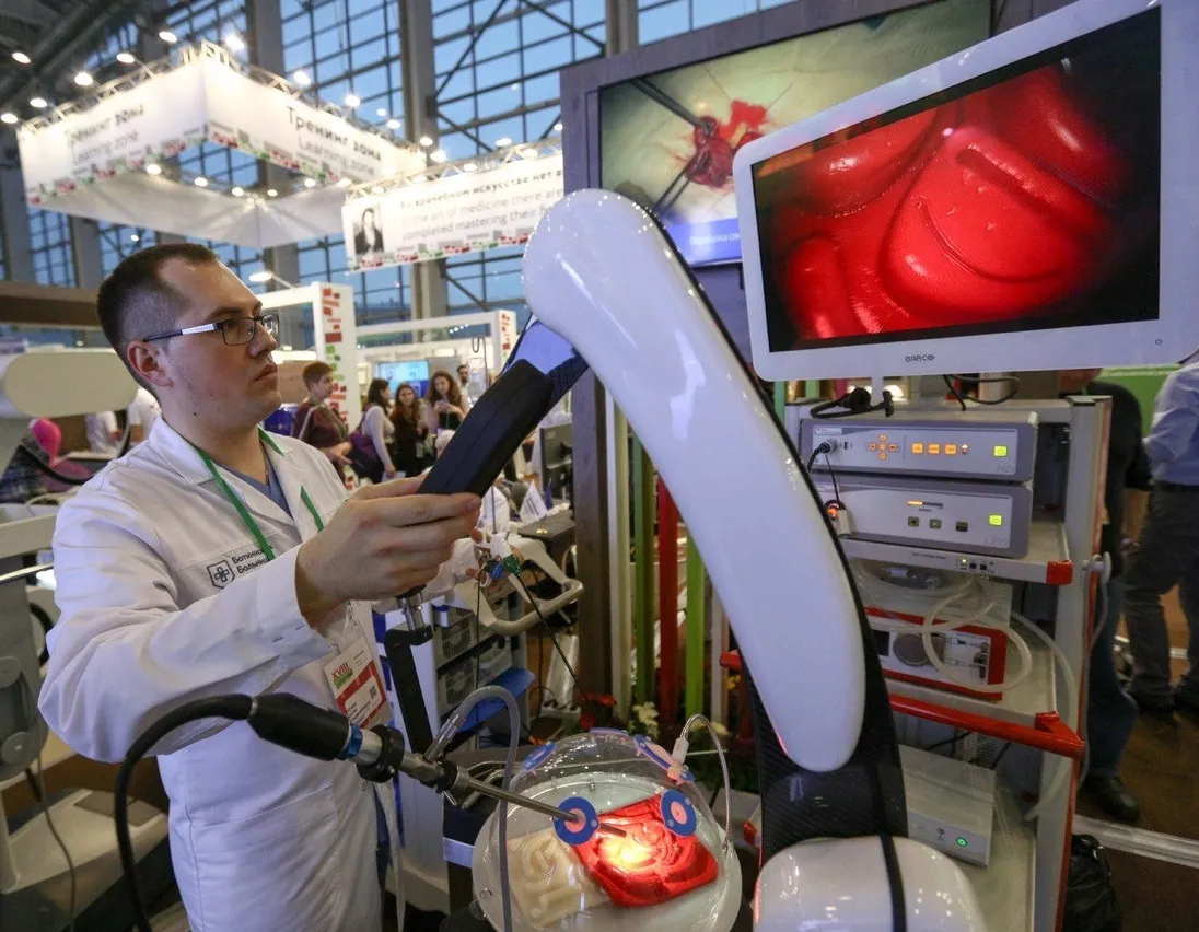 Афиша трансляции Будущее городских систем здравоохранения