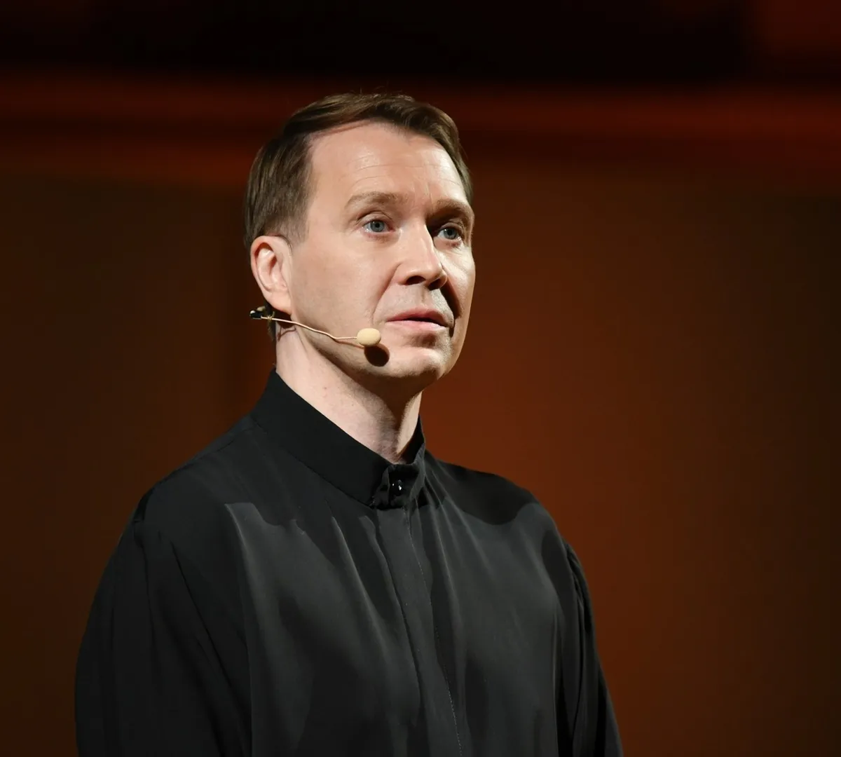 Афиша трансляции Встреча Евгения Миронова с пассажирами "Доброго автобуса"