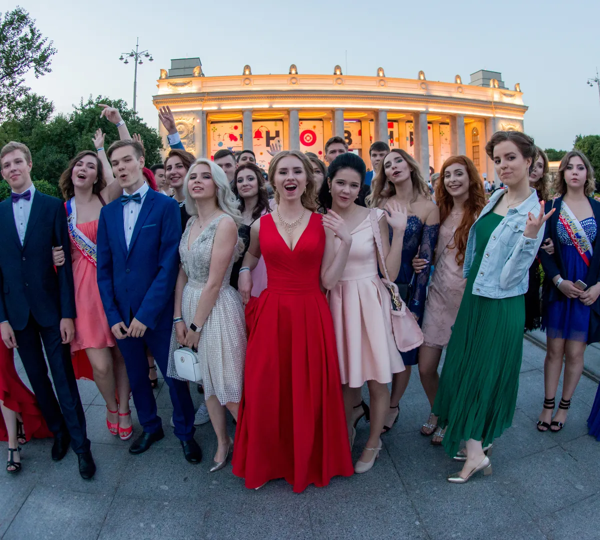 Афиша трансляции Выпускной в Парке Горького 2019