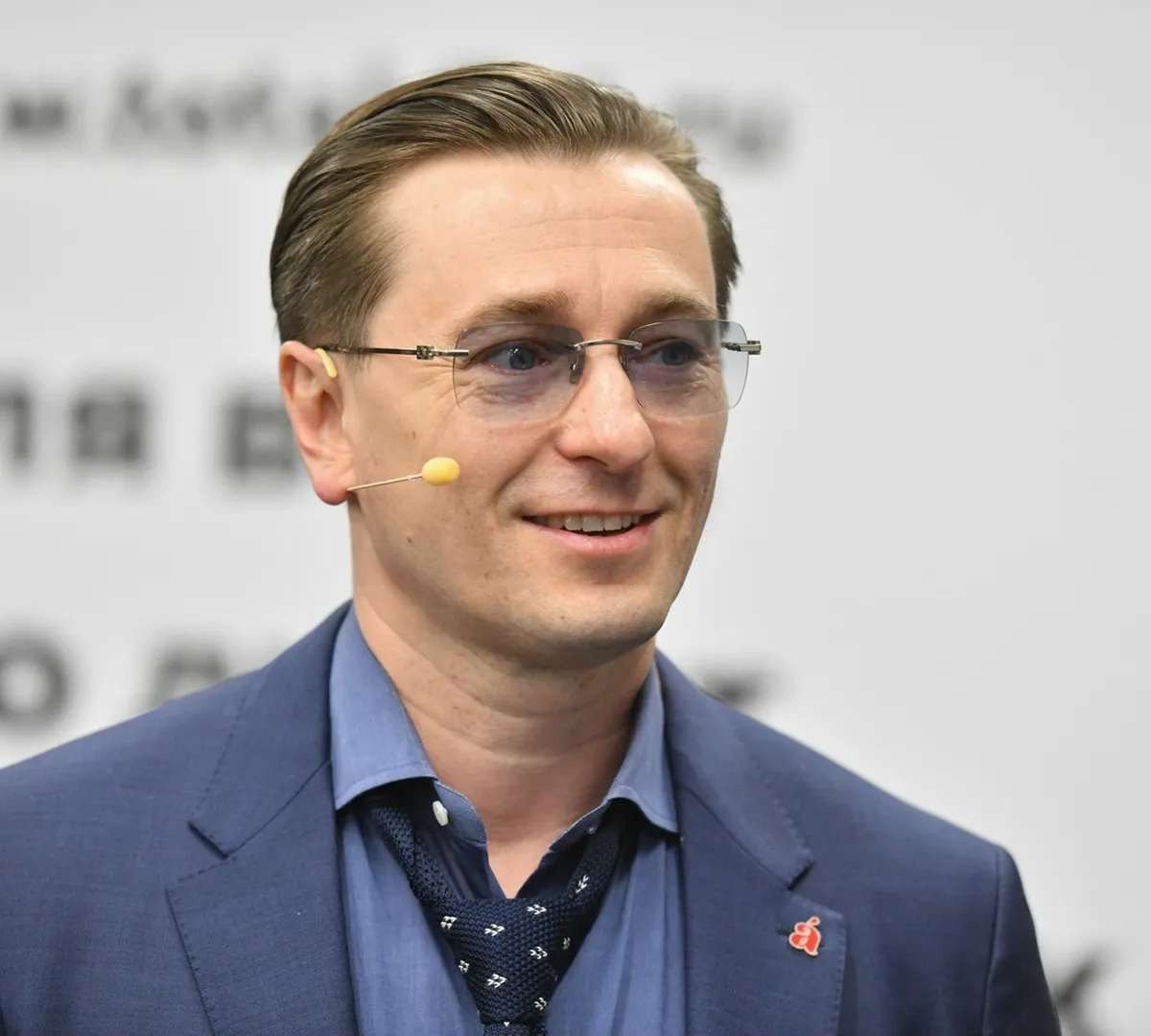 Афиша трансляции Сергей Безруков – о IX сезоне Московского губернского театра