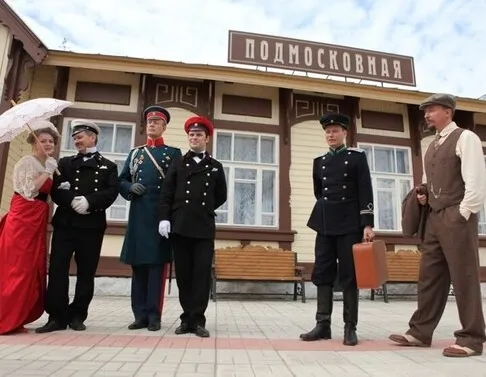 Афиша трансляции Экскурсия по паровозному депо начала XX века