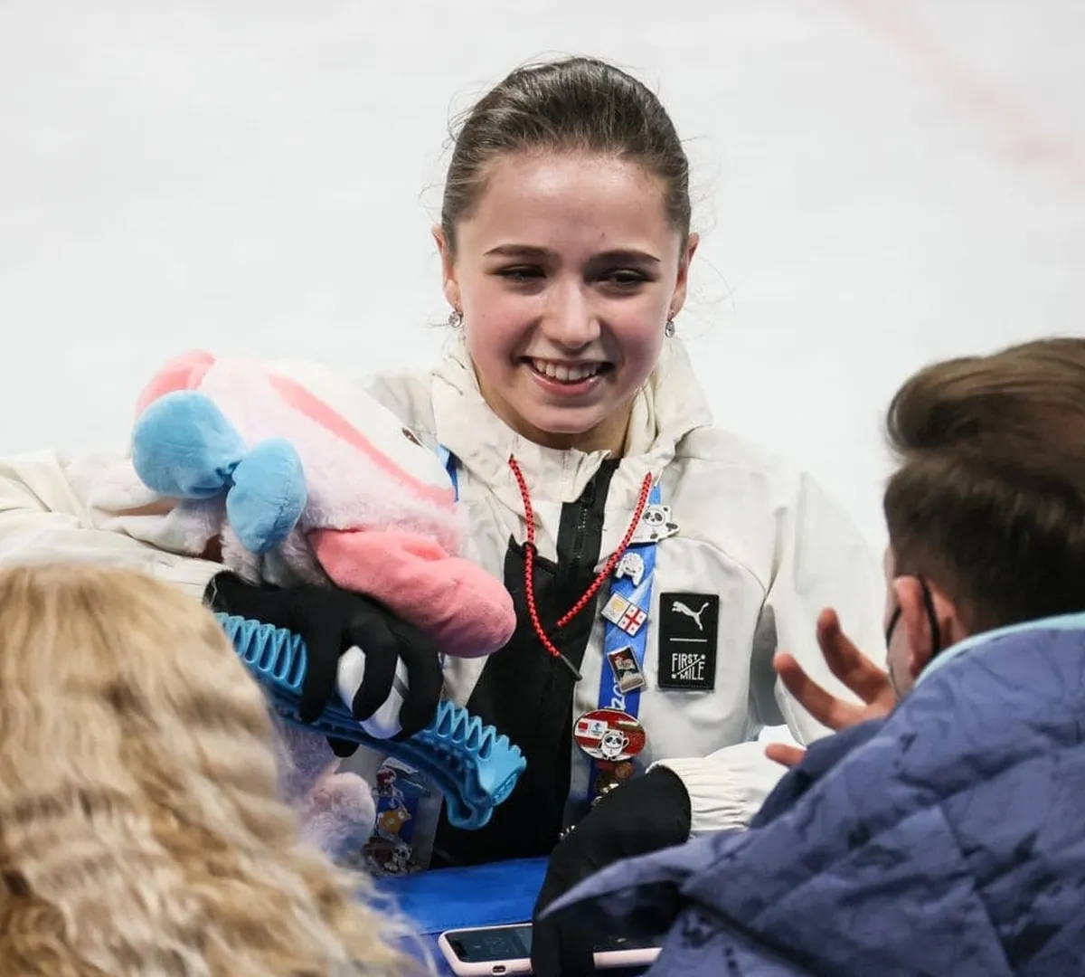 Афиша трансляции Возвращение российских фигуристов с Олимпийских игр