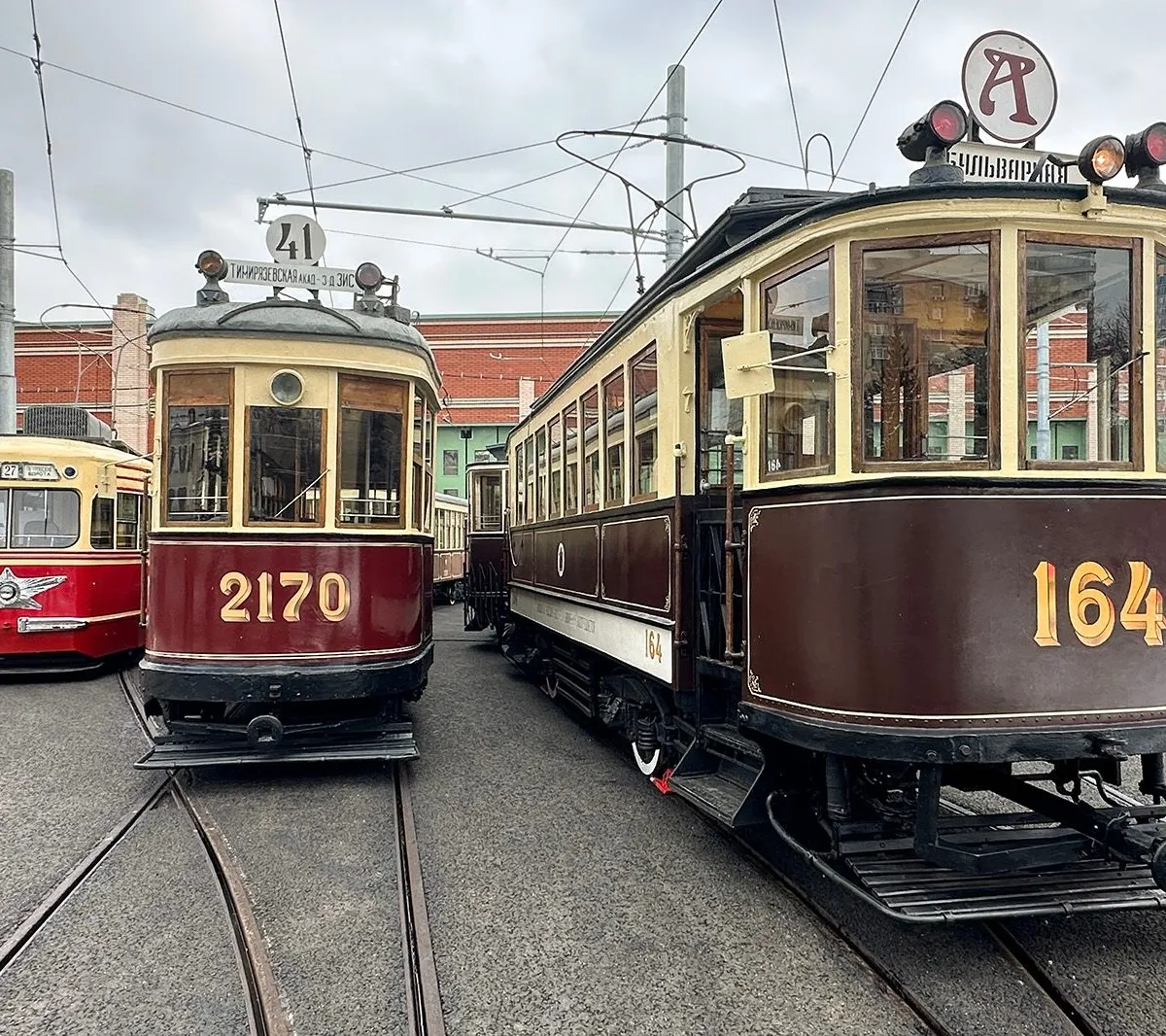 Афиша трансляции Парад исторических трамваев