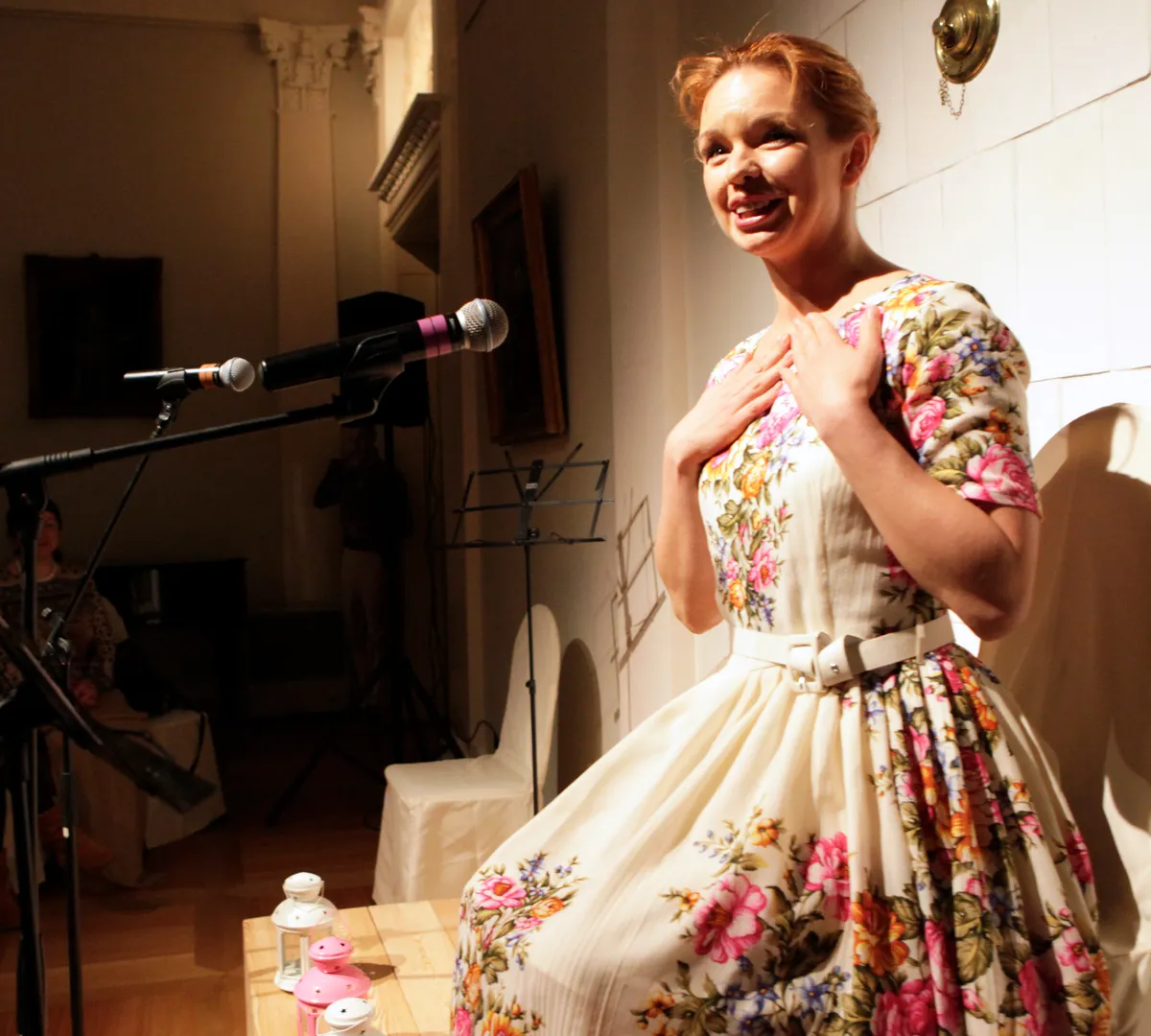 Афиша трансляции Алиса Гребенщикова – о целебных свойствах стихов Ахматовой