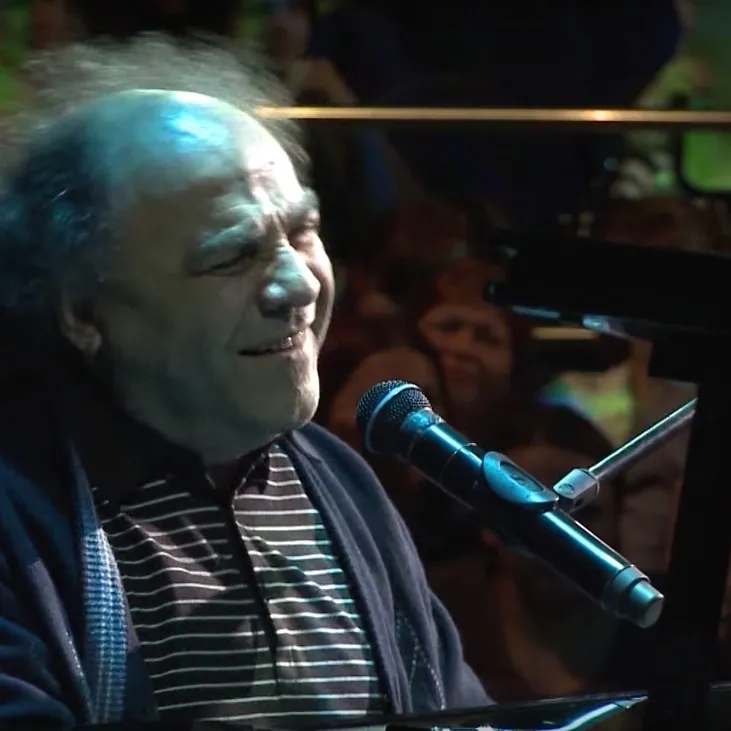 Афиша трансляции МузСалон24: мастер-класс джазмена Сергея Манукяна