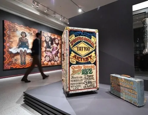 Афиша трансляции Экскурсия в мир татуировки