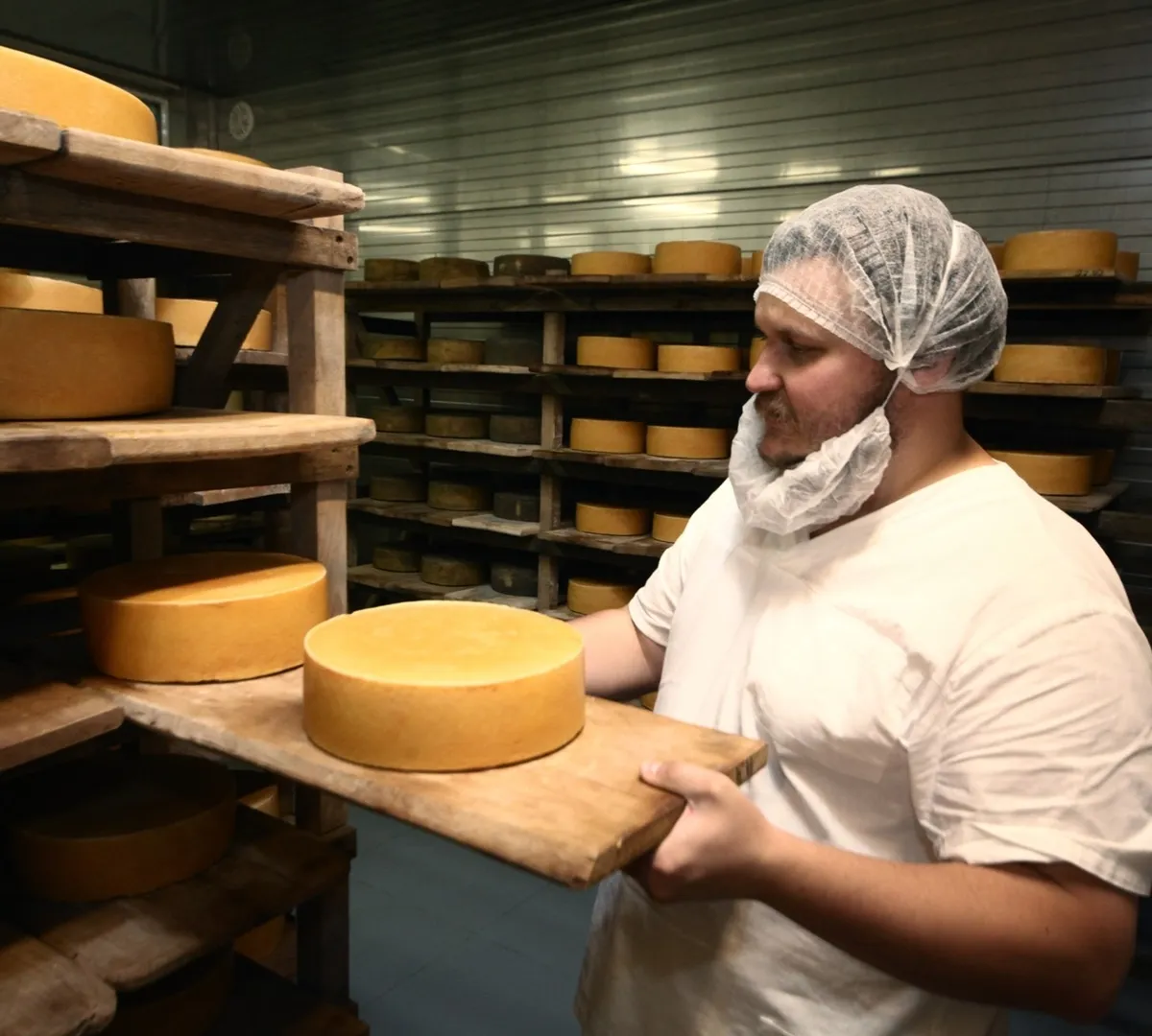 Афиша трансляции Экскурсия по сыроварне Олега Сироты