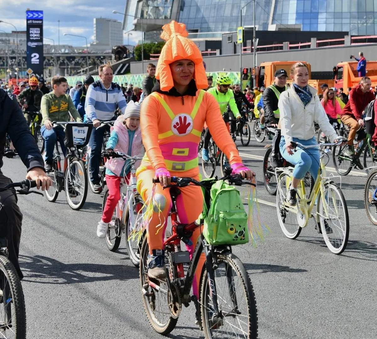 Афиша трансляции Московский весенний велофестиваль