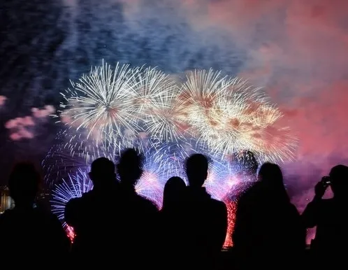 Афиша трансляции Салют в честь Дня защитника Отечества