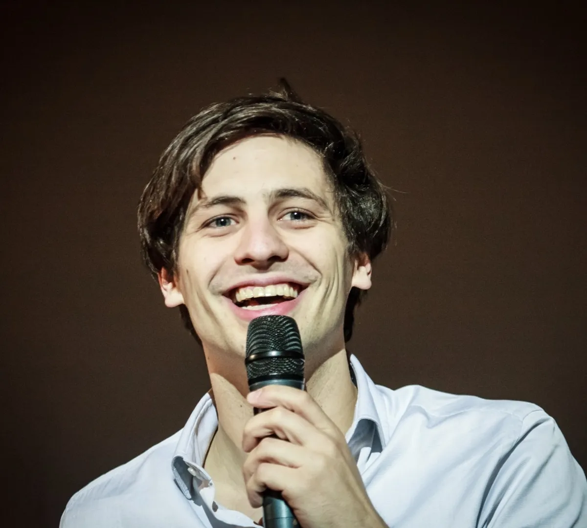 Афиша трансляции Встреча с Александром Молочниковым на Telling Stories – 2021