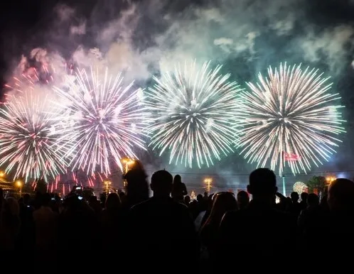 Афиша трансляции Фейерверк в честь Дня защитника Отечества