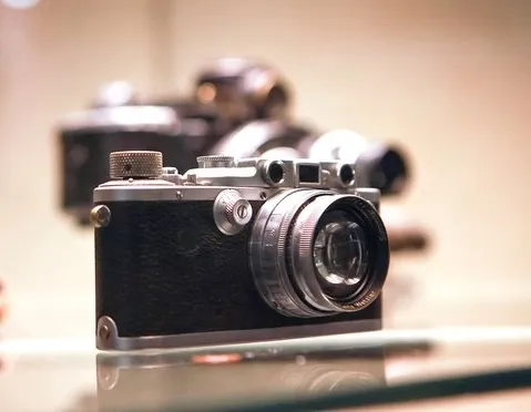 Афиша трансляции Интерактивное путешествие в историю фотографии