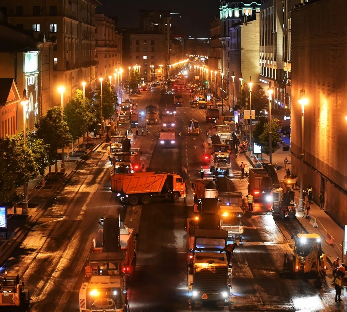 Афиша трансляции Работы по замене асфальта на Тверской улице