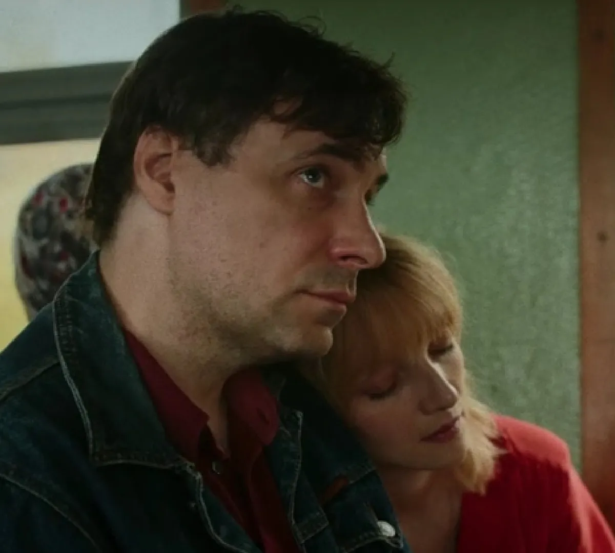 Афиша трансляции Закрытый показ фильма Александра Велединского "1993"