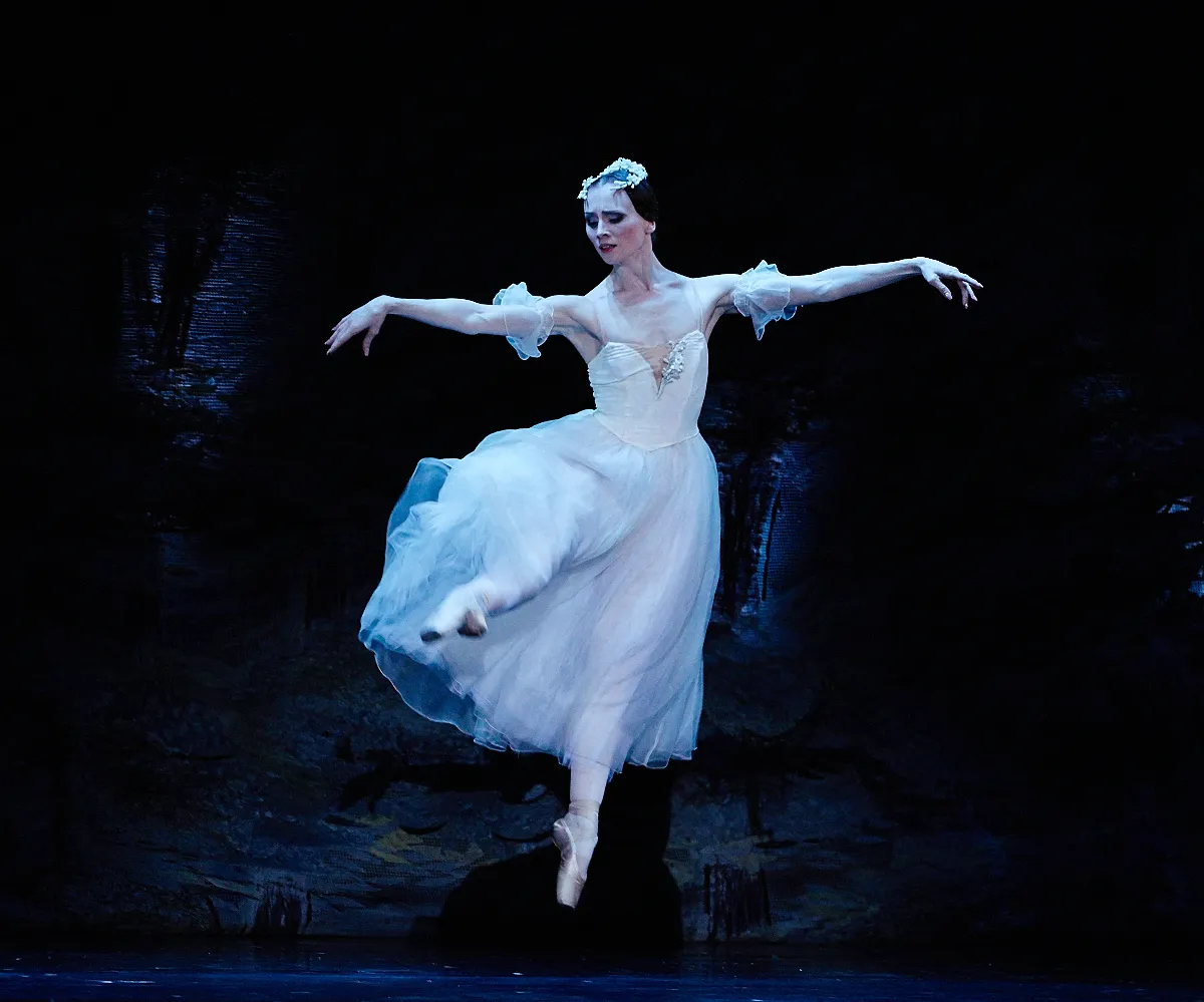 Афиша трансляции Первый в России концерт для голограммы с оркестром