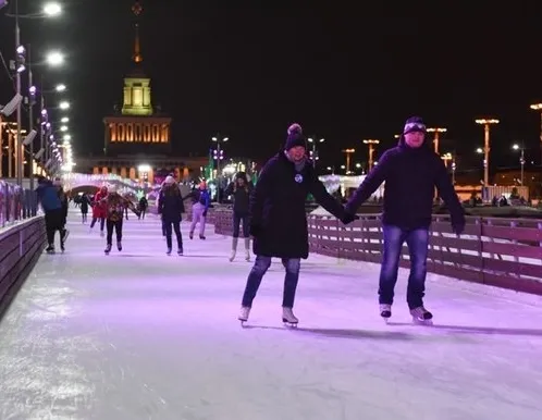 Афиша трансляции Открытие самого большого катка Европы