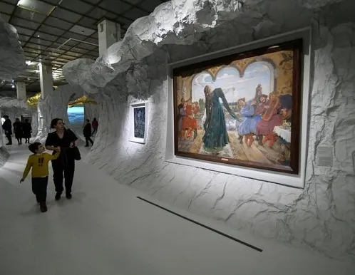 Афиша трансляции Гид по выставке "Русская сказка. От Васнецова до сих пор"