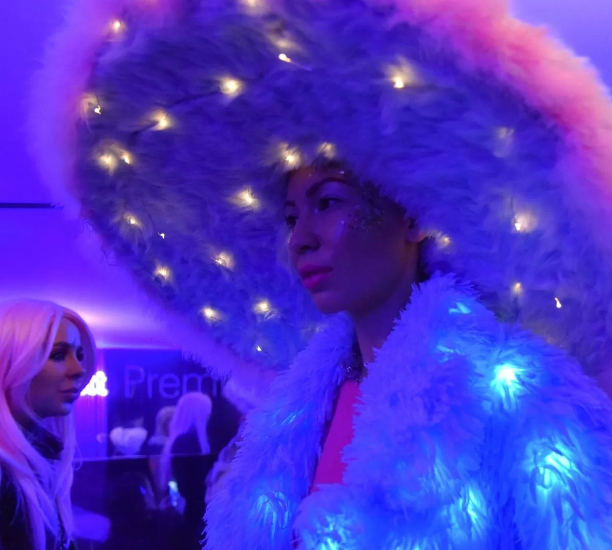 Афиша трансляции Вечер по мотивам повести "Понедельник начинается в субботу"