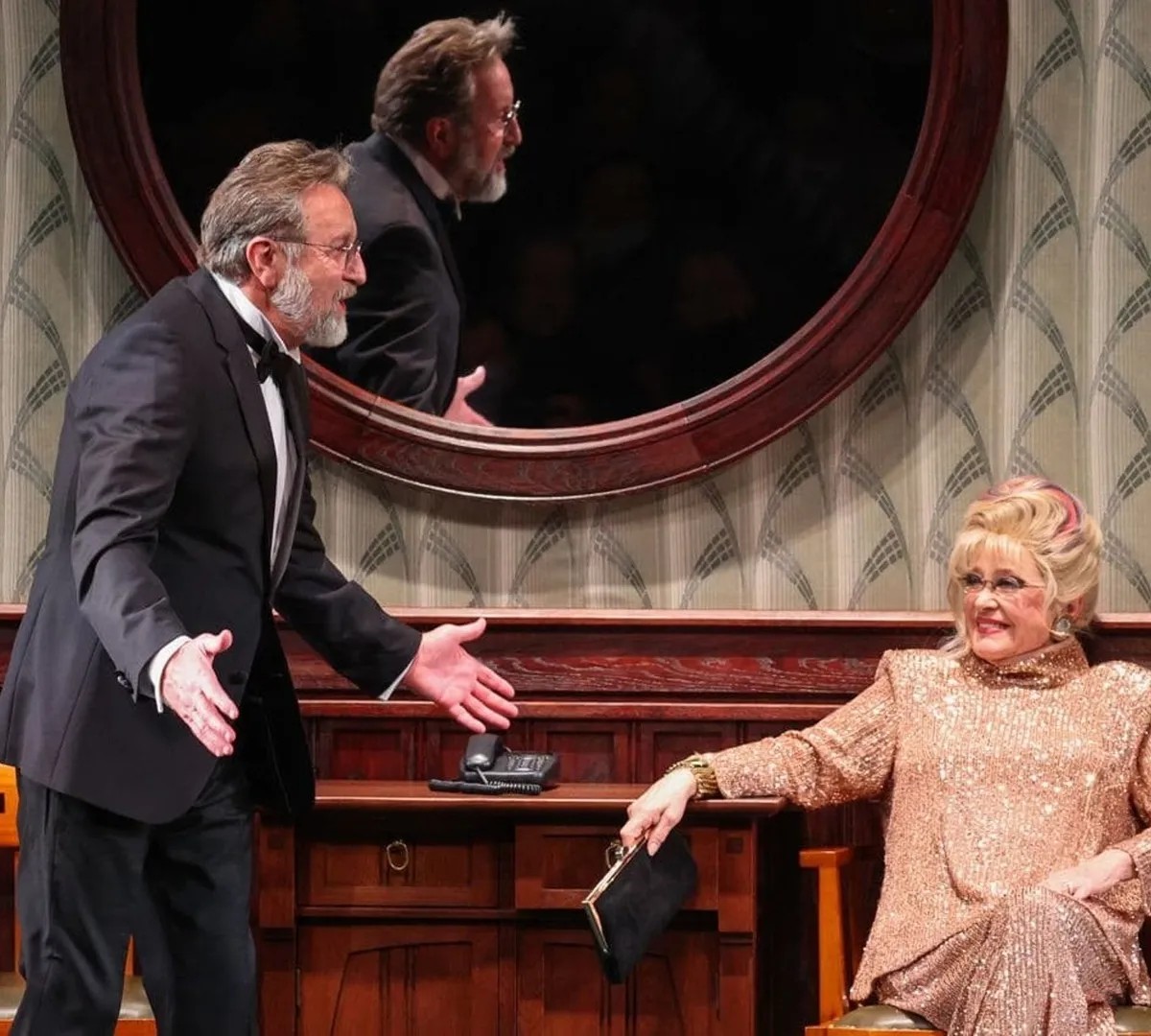 Афиша трансляции Закулисье спектакля "203–205" в театре "Современник"