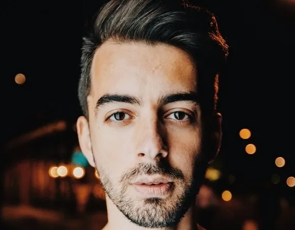 Афиша трансляции Касё Гасанов – о том, как заработать на своем блоге