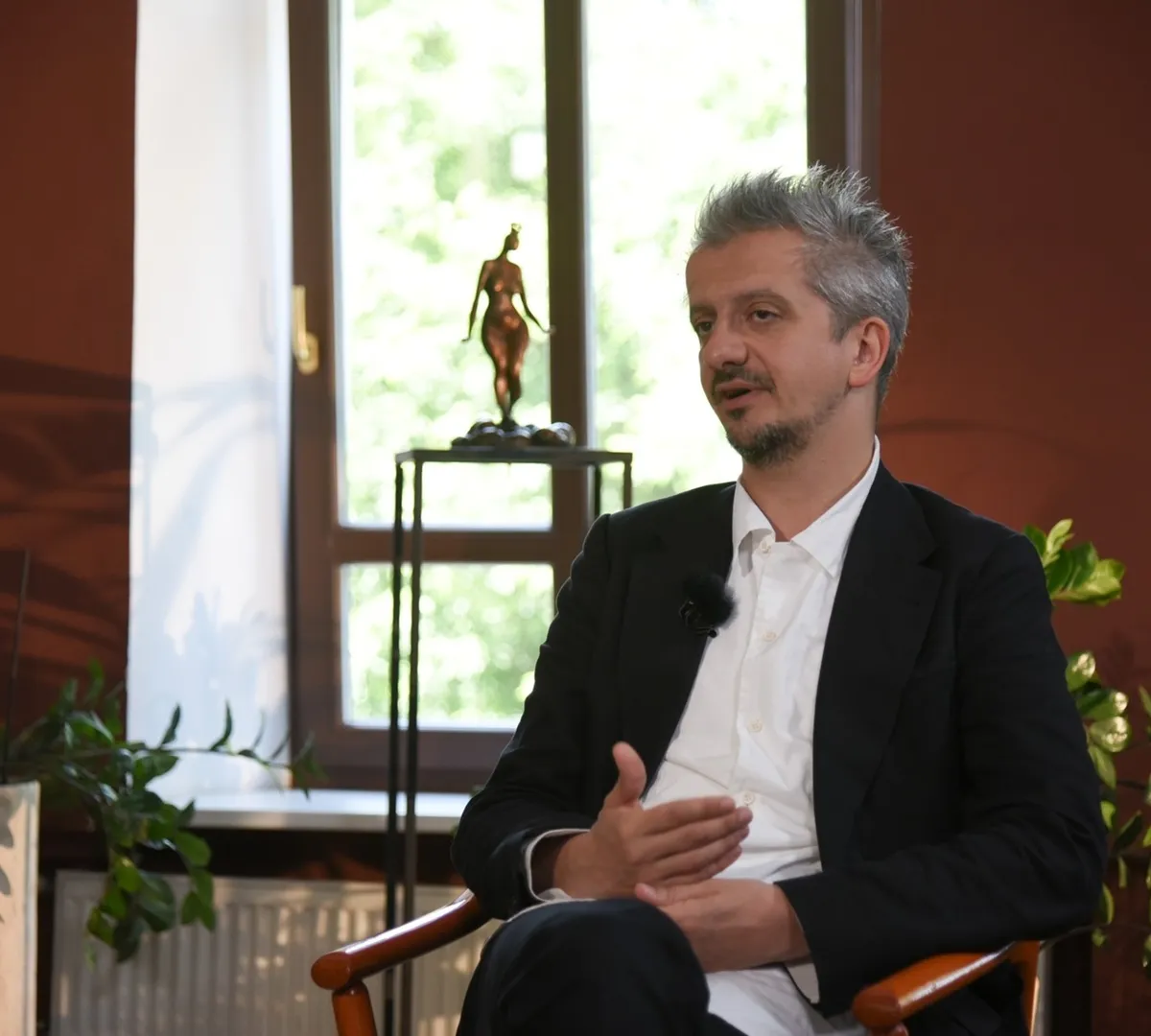 Афиша трансляции Встреча с Константином Богомоловым