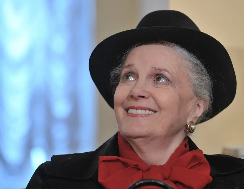 Афиша трансляции Церемония прощания с актрисой Элиной Быстрицкой