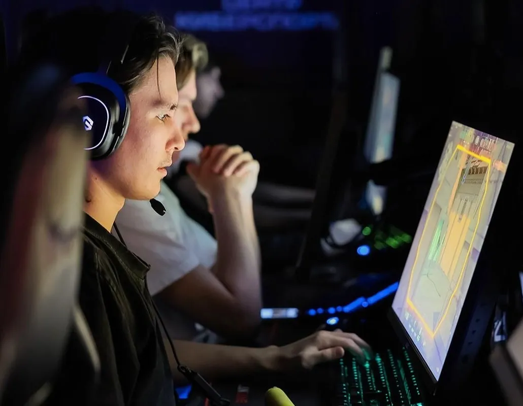 Афиша трансляции Презентация новых проектов "Фабрики видеоигр"