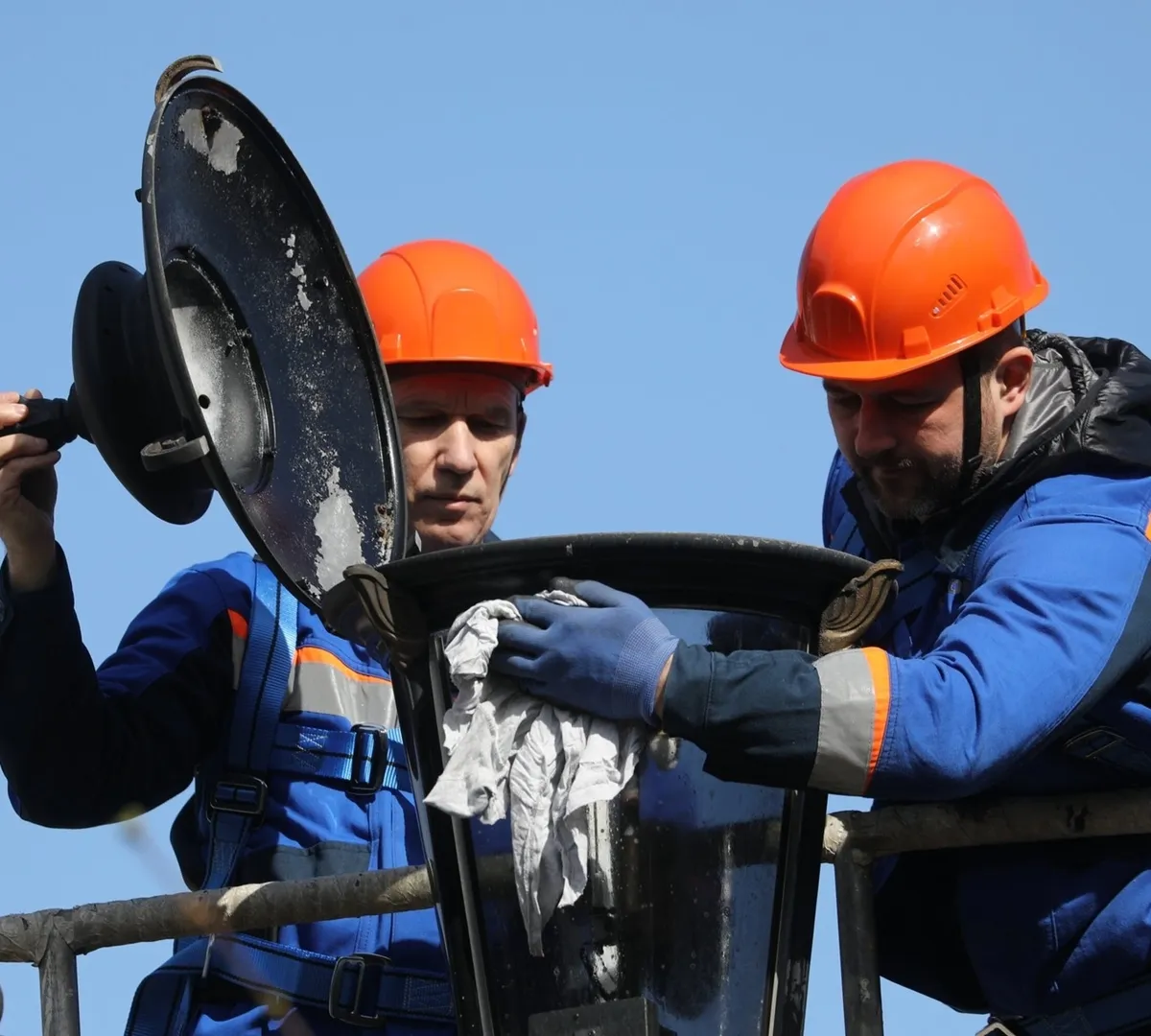 Афиша трансляции Как коммунальщики проводят генеральную уборку в столице