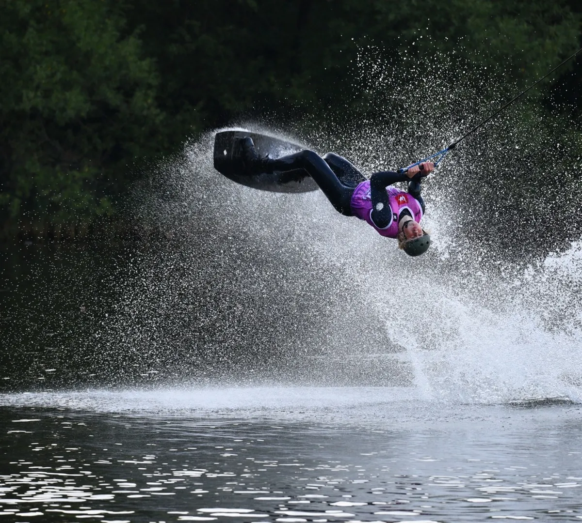 Афиша трансляции Шоу вейкбордистов в парке "Сокольники"