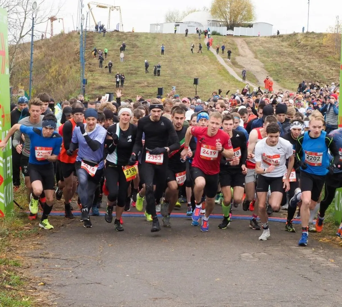 Афиша трансляции Массовый забег "Крылатский трейл"