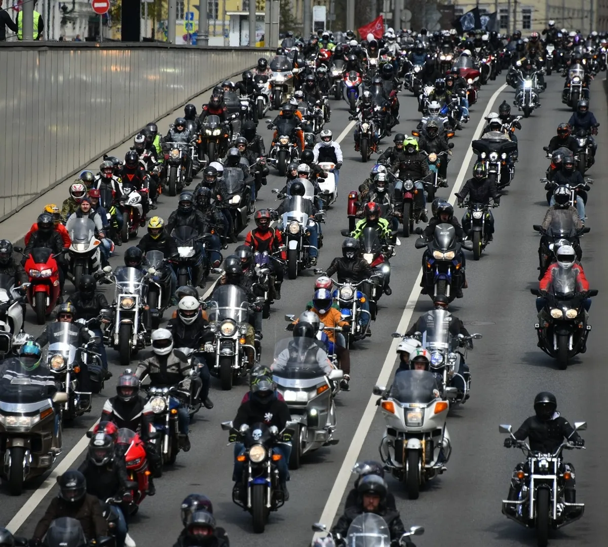 Афиша трансляции Весенний мотопарад в честь открытия сезона