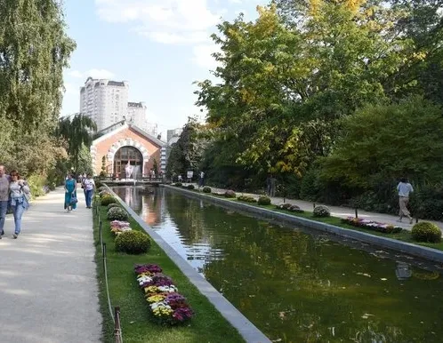 Афиша трансляции Тактильная тропа и другие новшества "Аптекарского огорода"