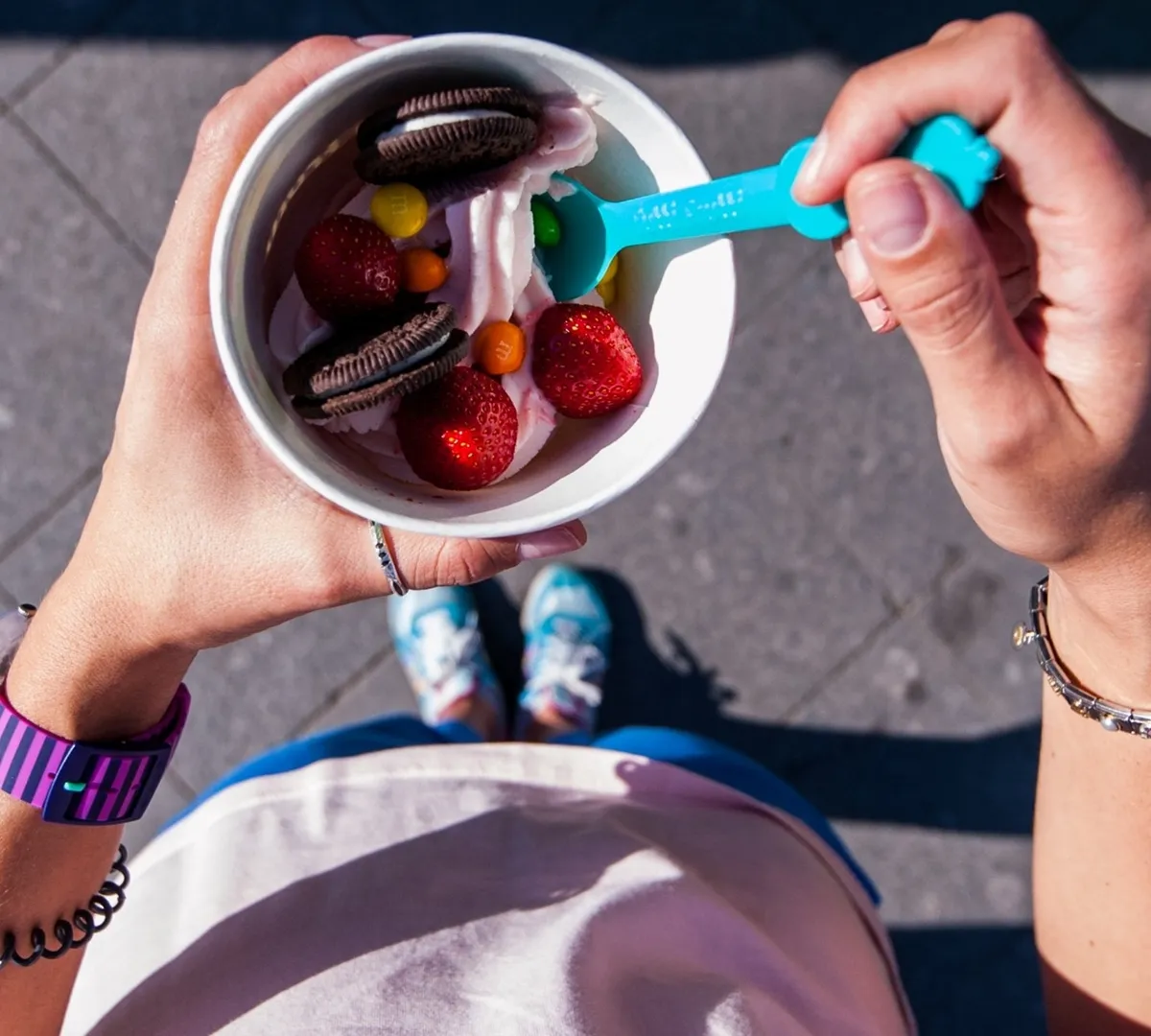 Афиша трансляции Покажем приготовление самого большого в мире мороженого