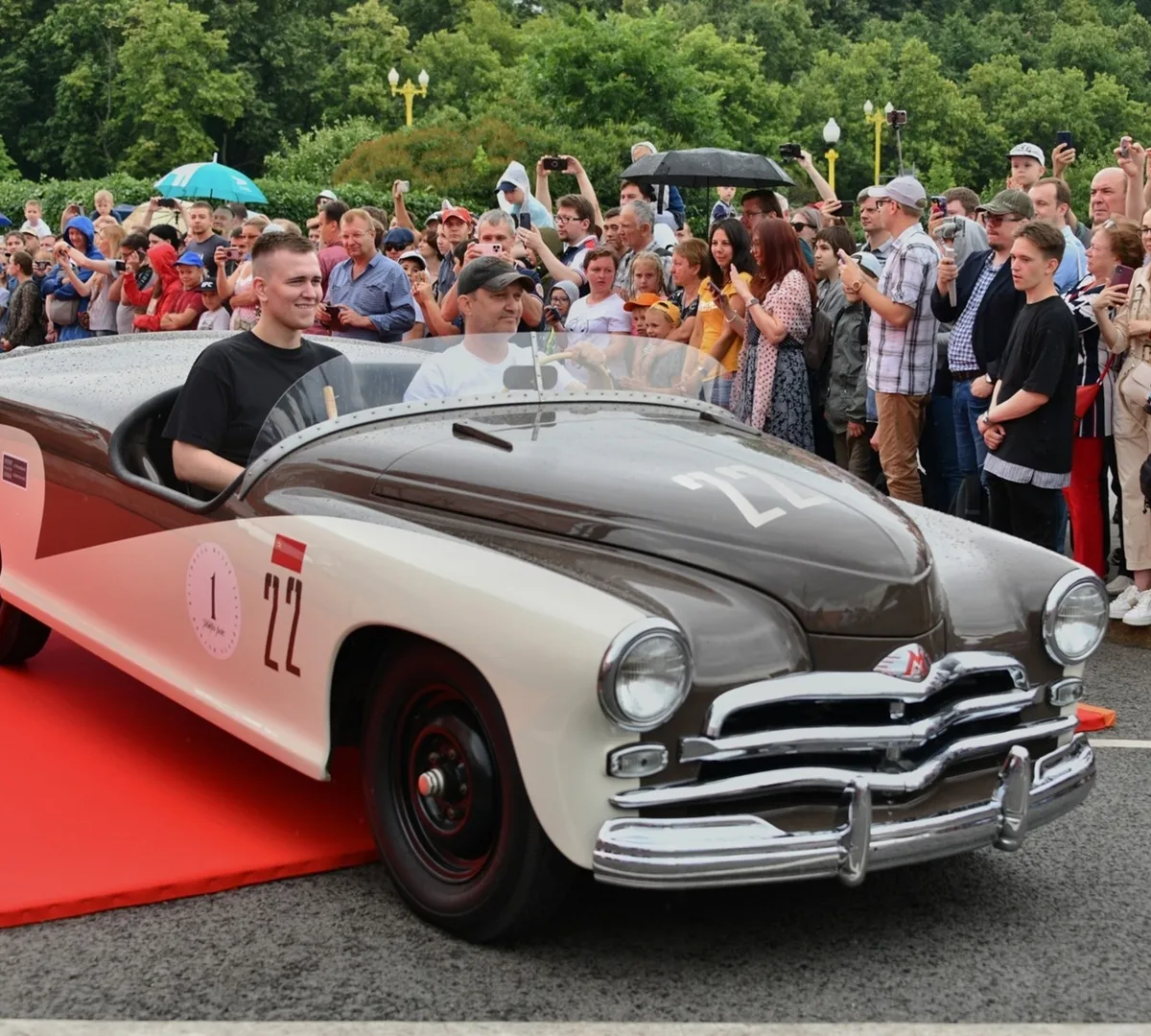 Афиша трансляции Ралли исторических автомобилей "Столица"