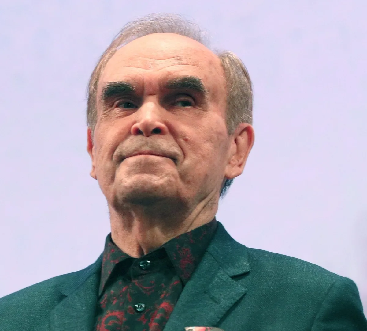 Афиша трансляции Церемония прощания с режиссером Глебом Панфиловым