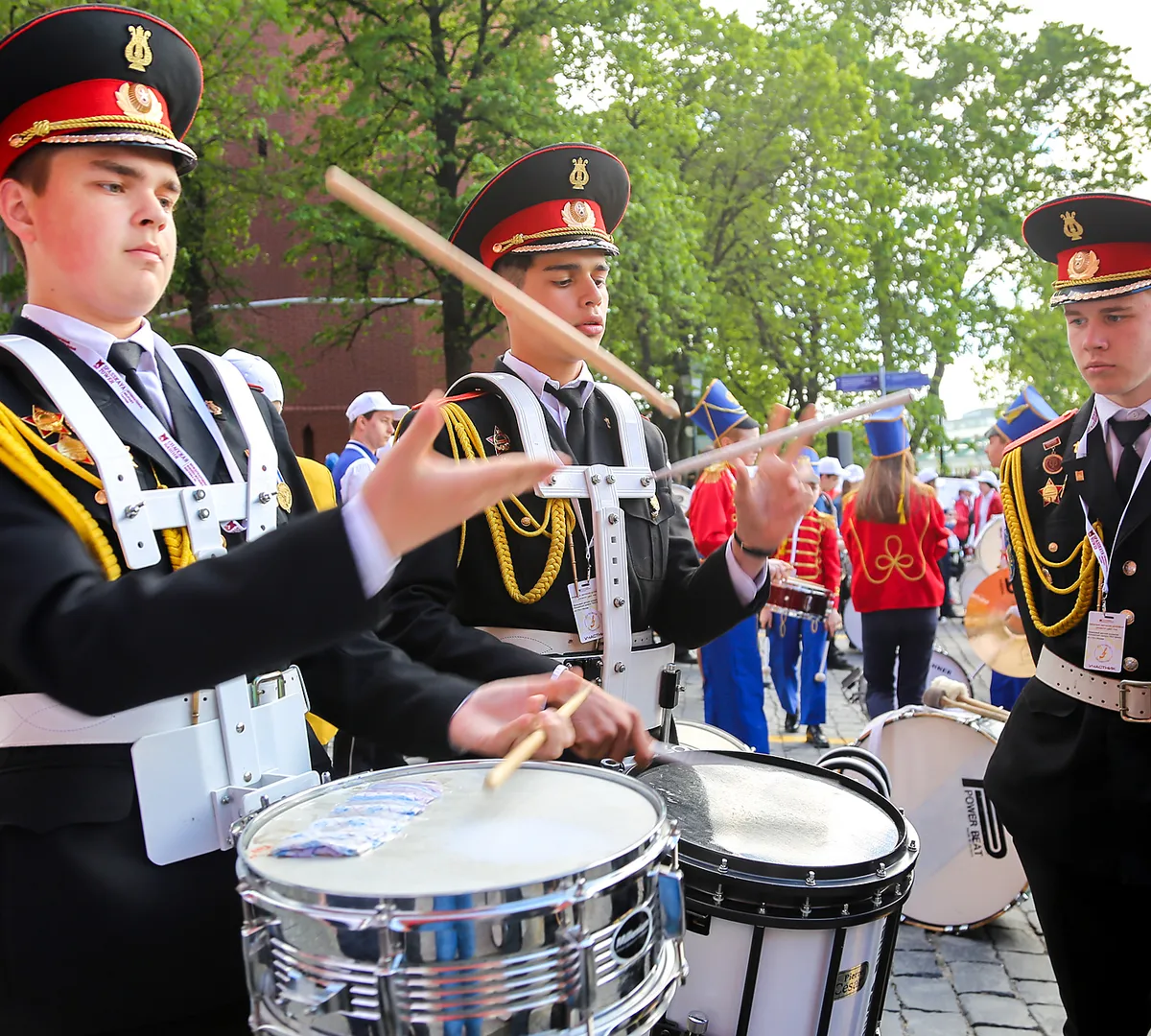 Афиша трансляции Как детские оркестры боролись за право выступать у Кремля