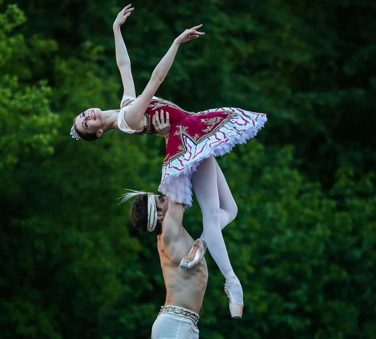 Афиша трансляции Юные звезды балеты на Большом фестивале школ искусств