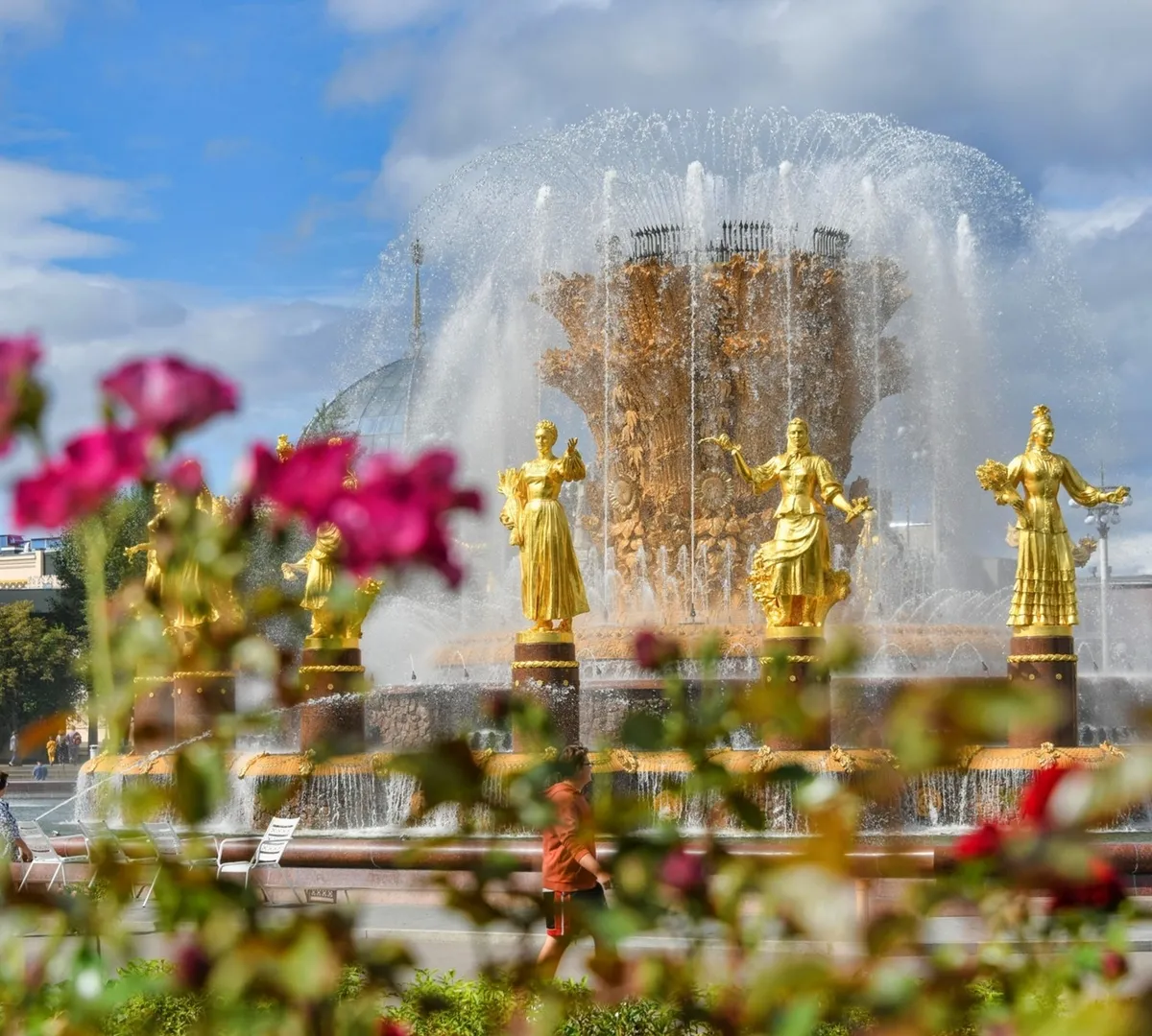 Афиша трансляции Запуск фонтанов на ВДНХ